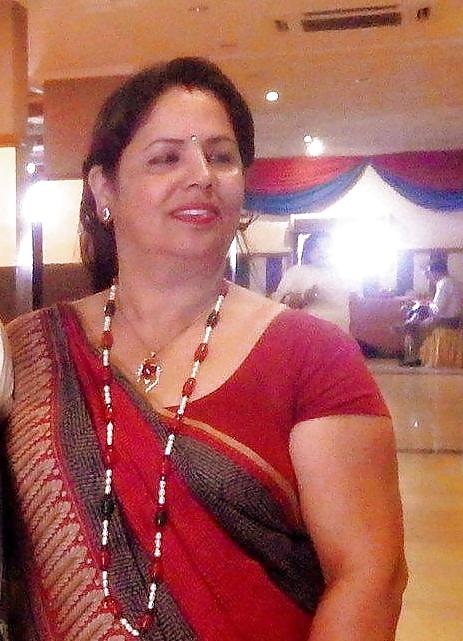 21P Shova - mature nepali mom for fuck!!