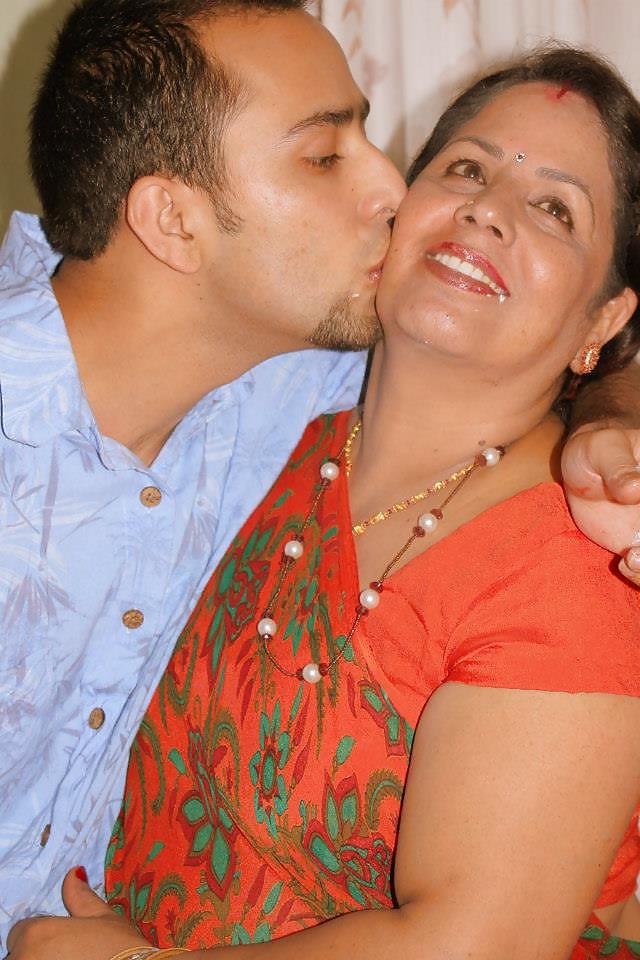 21P Shova - mature nepali mom for fuck!!