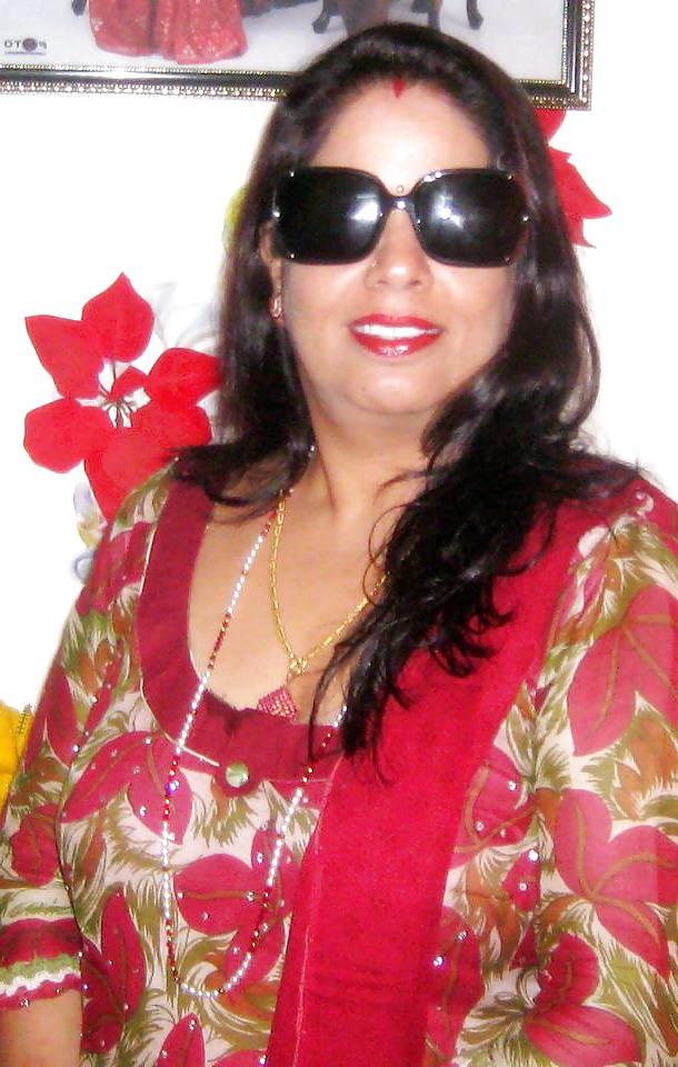 21P Shova - mature nepali mom for fuck!!