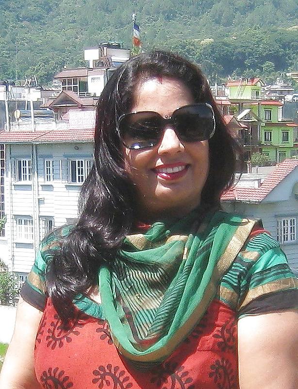 21P Shova - mature nepali mom for fuck!!