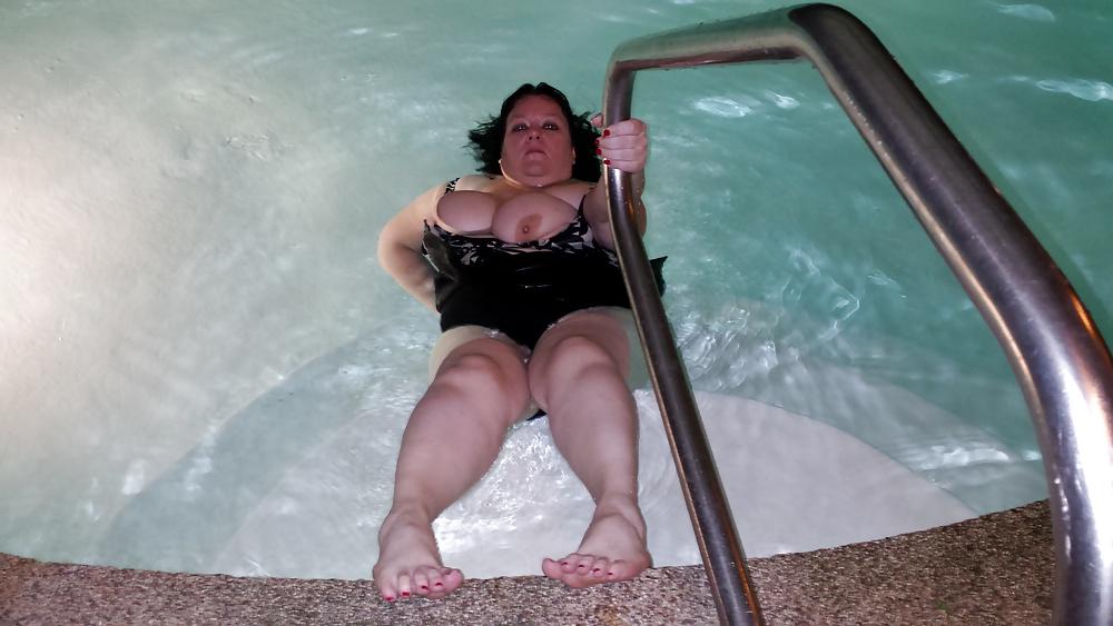 25P Mrs. MILF Slut Showing off T&A Again...Pool Side
