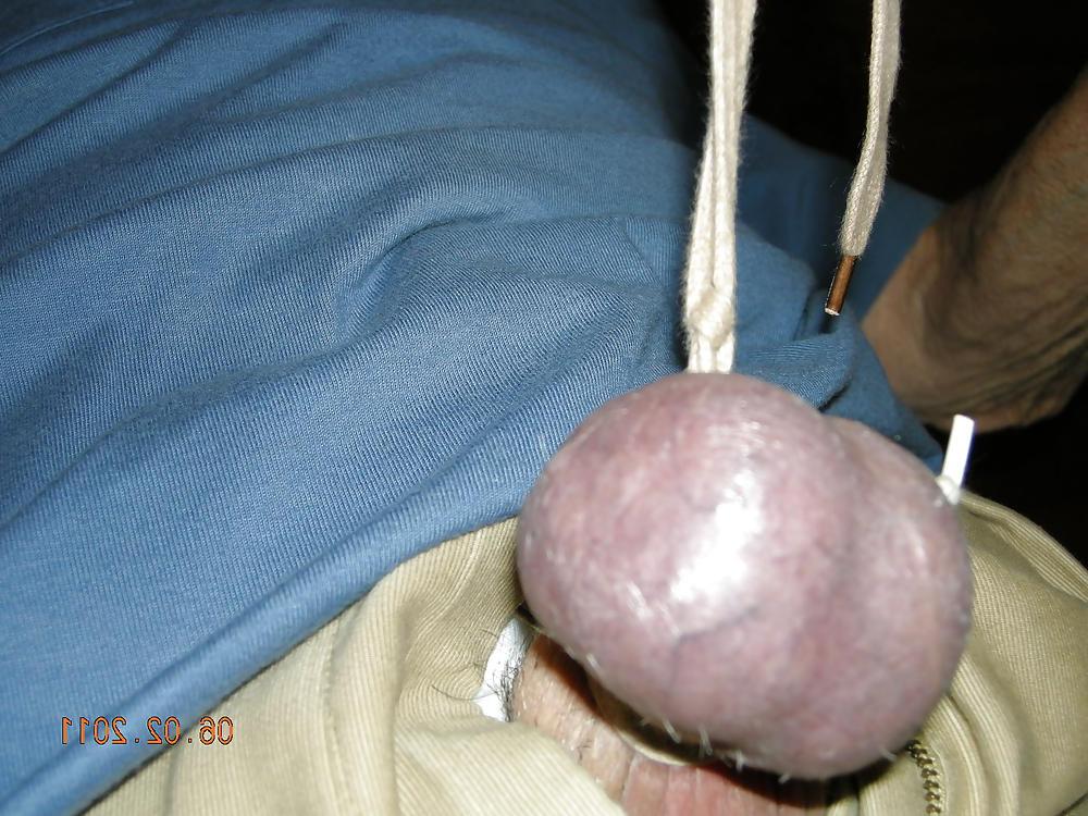 4P CBT-Hang Body by Balls Using Sneaker Lace 