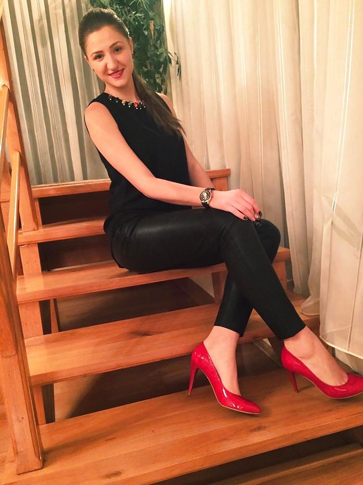 25P Italiennes en talons Italian in high heels ep7
