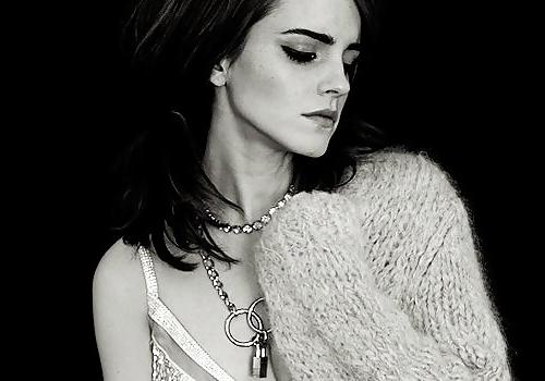 25P Emma Watson 7
