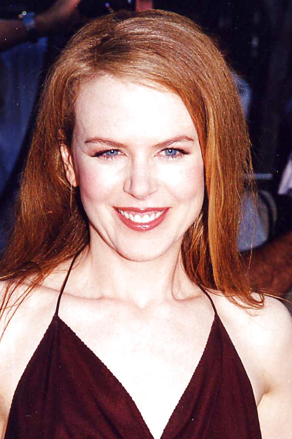 25P NICOLE KIDMAN IS SO HOT