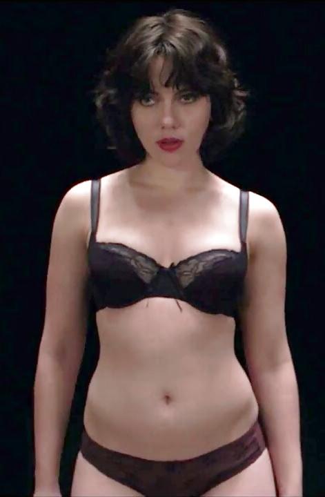 24P SCARLETT JOHANSSON IS SO HOT