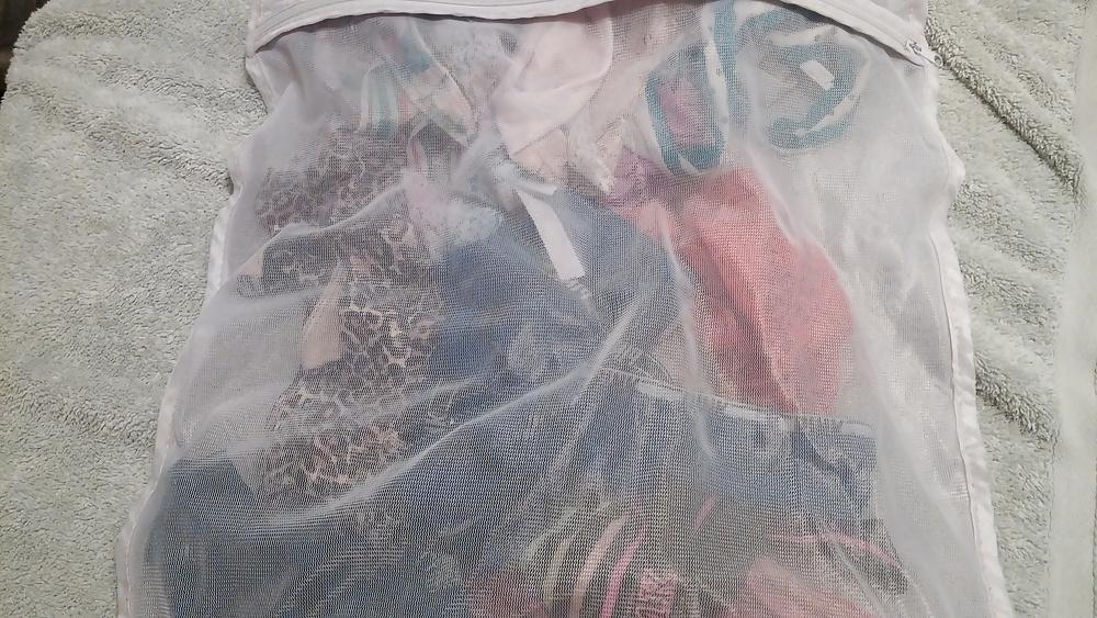 25P 34 Year Old has new boyfriend... And new Panties!