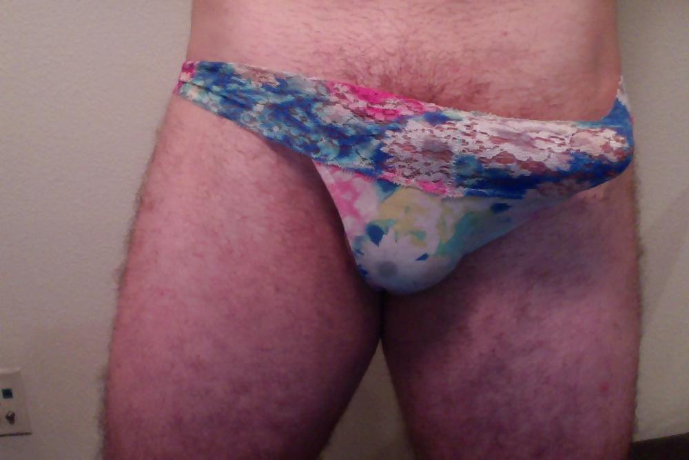 25P 34 Year Old has new boyfriend... And new Panties!