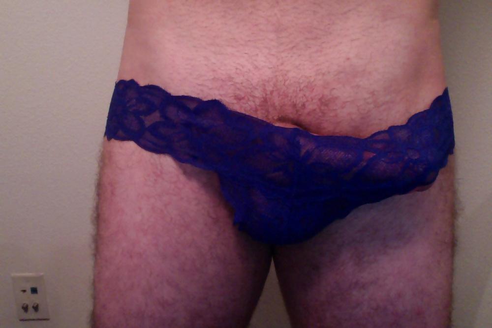 25P 34 Year Old has new boyfriend... And new Panties!