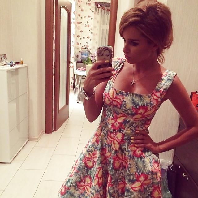 25P Stunning & Sexy Armenian Woman and her Russian Boyfriend #3