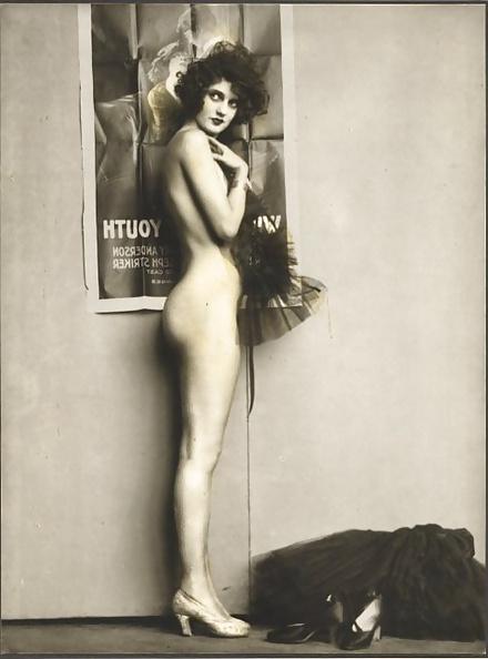 25P More vintage and B&W shots XXXIV
