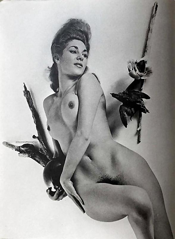 25P More vintage and B&W shots XXXIV