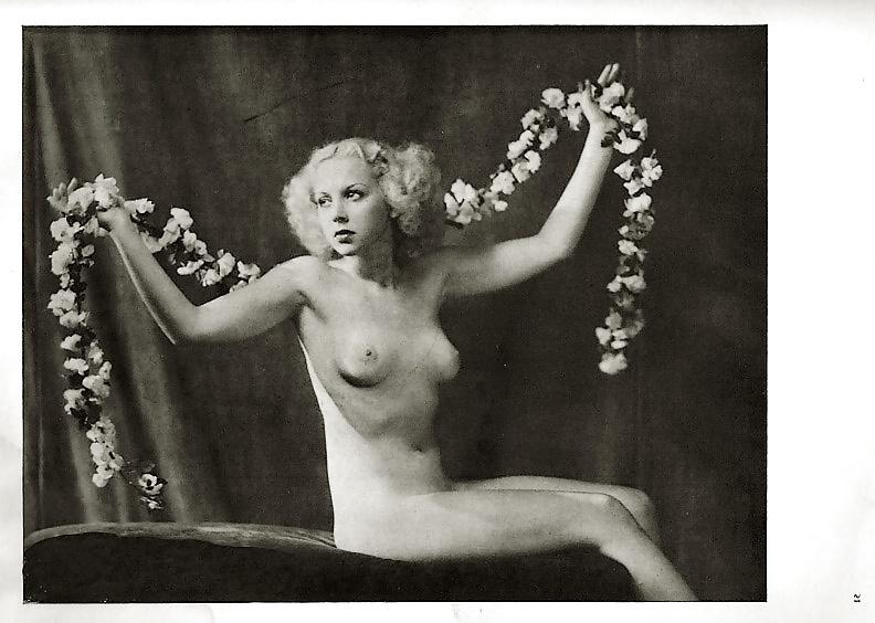 25P More vintage and B&W shots XXXIV