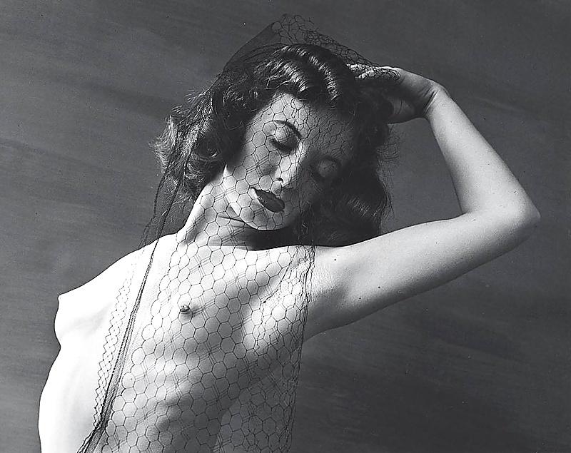 25P More vintage and B&W shots XXXIV