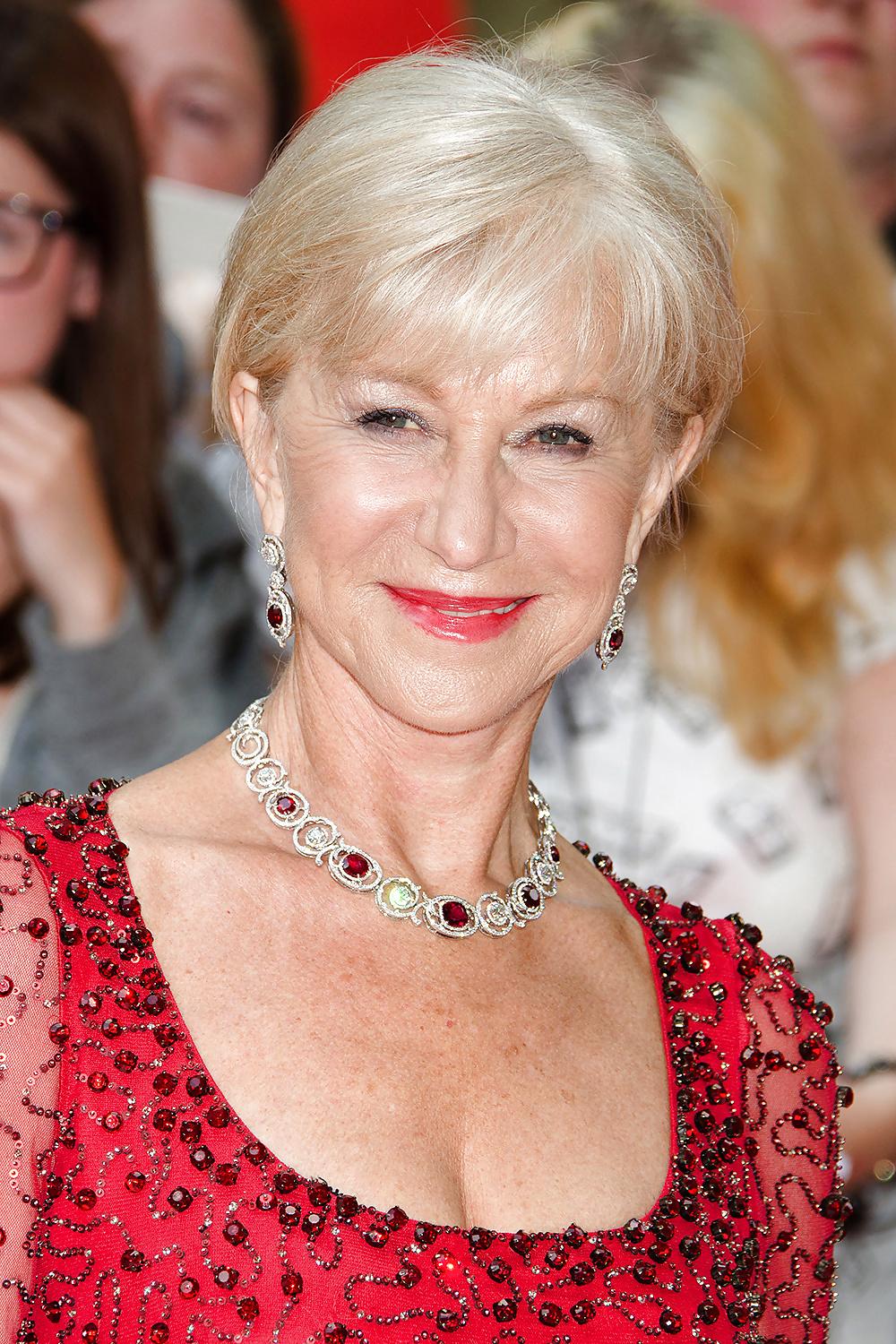 22P GILF Helen Mirren