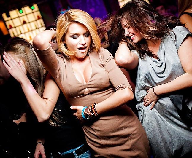 25P Stunning & Sexy Armenian Woman and her Russian Boyfriend #2