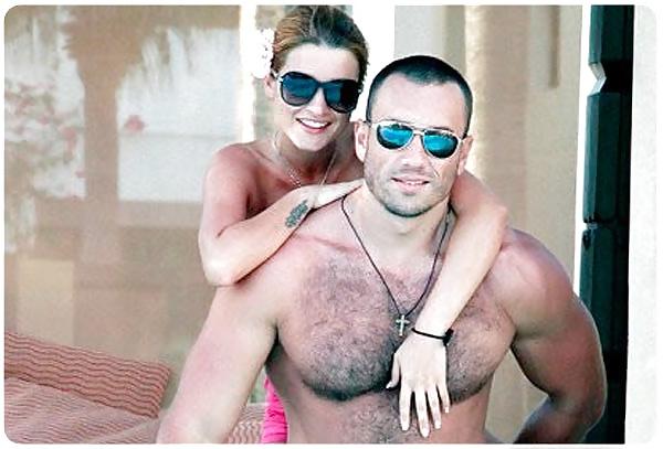 25P Stunning & Sexy Armenian Woman and her Russian Boyfriend #7