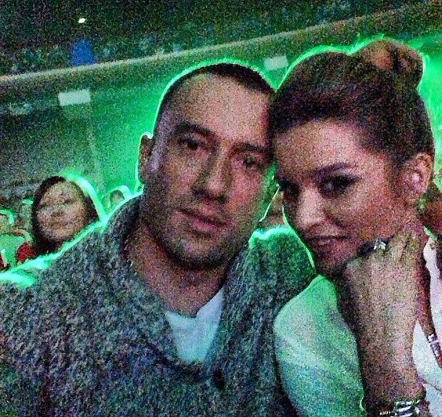 25P Stunning & Sexy Armenian Woman and her Russian Boyfriend #8