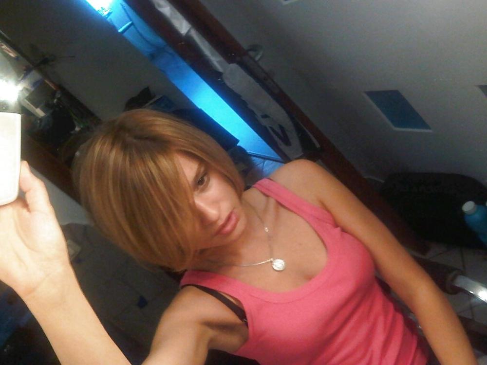 24P Stunning & Sexy Armenian Woman and her Russian Boyfriend 10