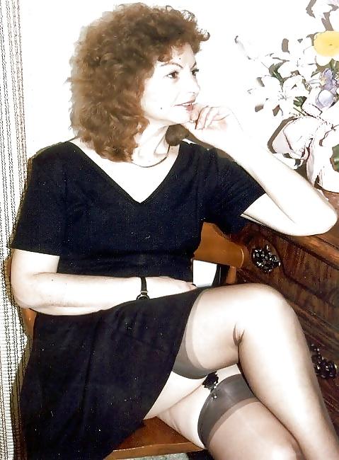 25P Retro vintage Nylons