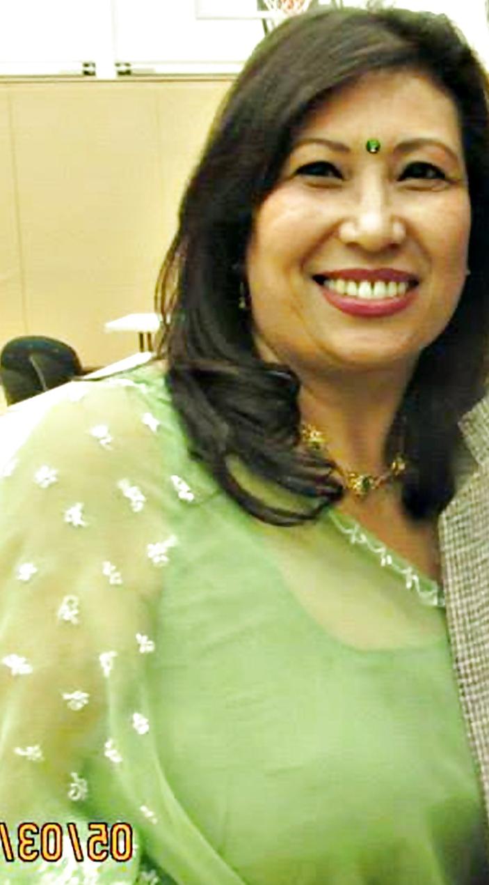 19P Frau Deepa Pradhan (nepalesische MILF)