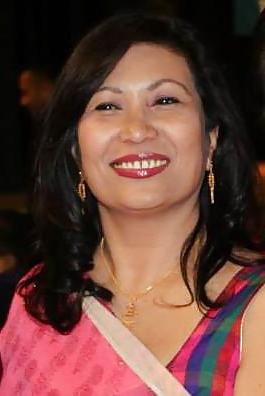 19P Frau Deepa Pradhan (nepalesische MILF)