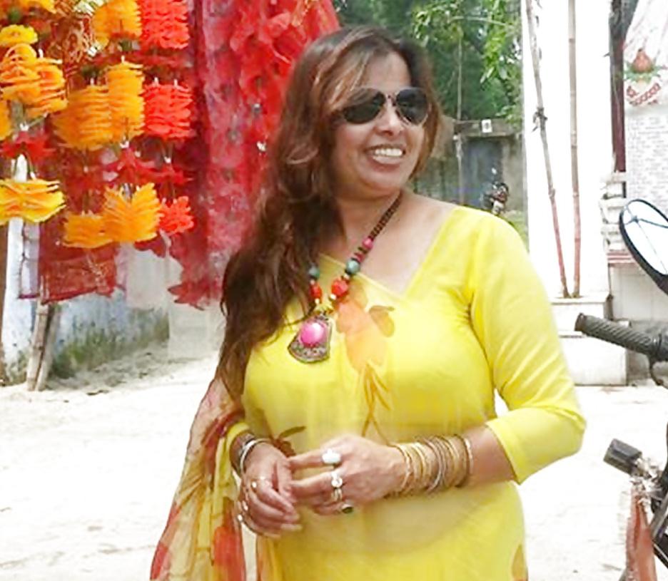 19P Mrs Neeta ( sexy nepali milf for fuck)