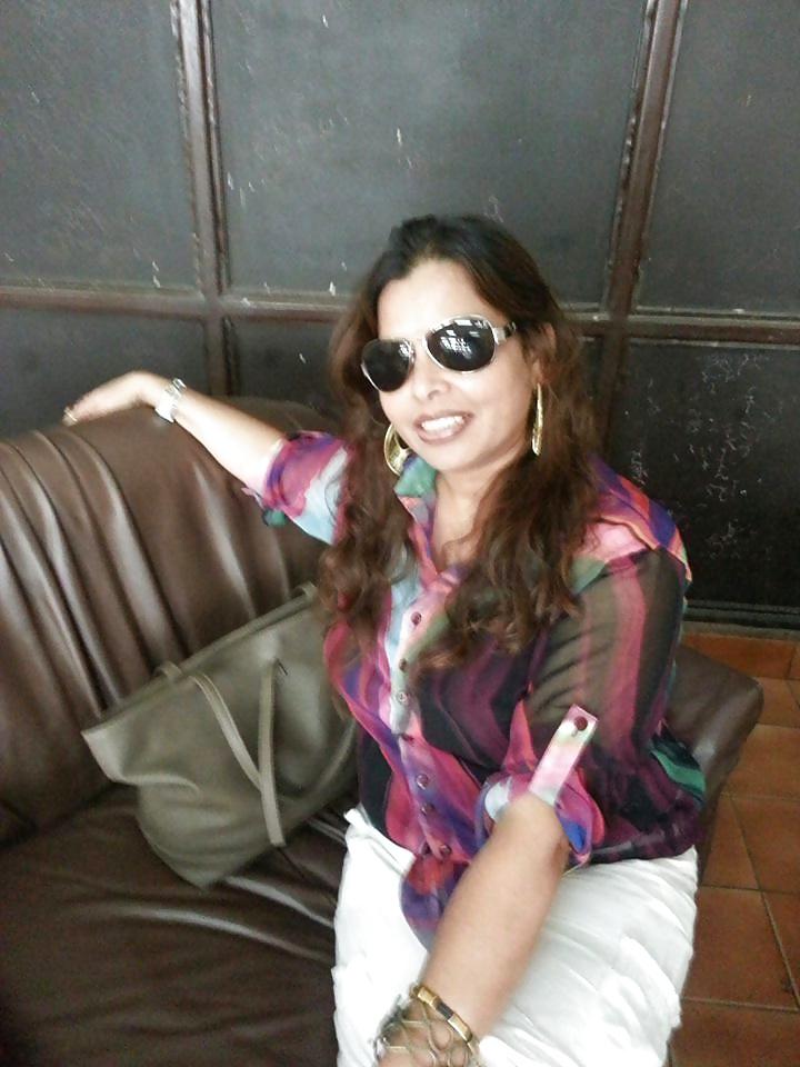 19P Mrs Neeta ( sexy nepali milf for fuck)