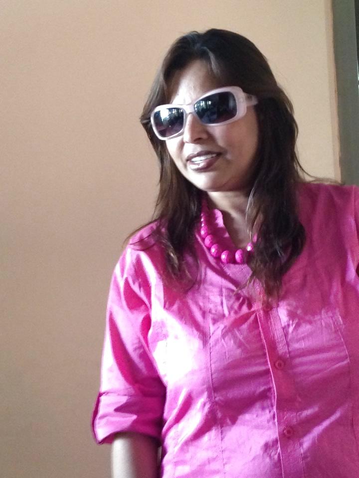 19P Mrs Neeta ( sexy nepali milf for fuck)