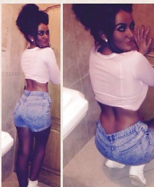 25P I'd Fuck The Fake Tan Off Her