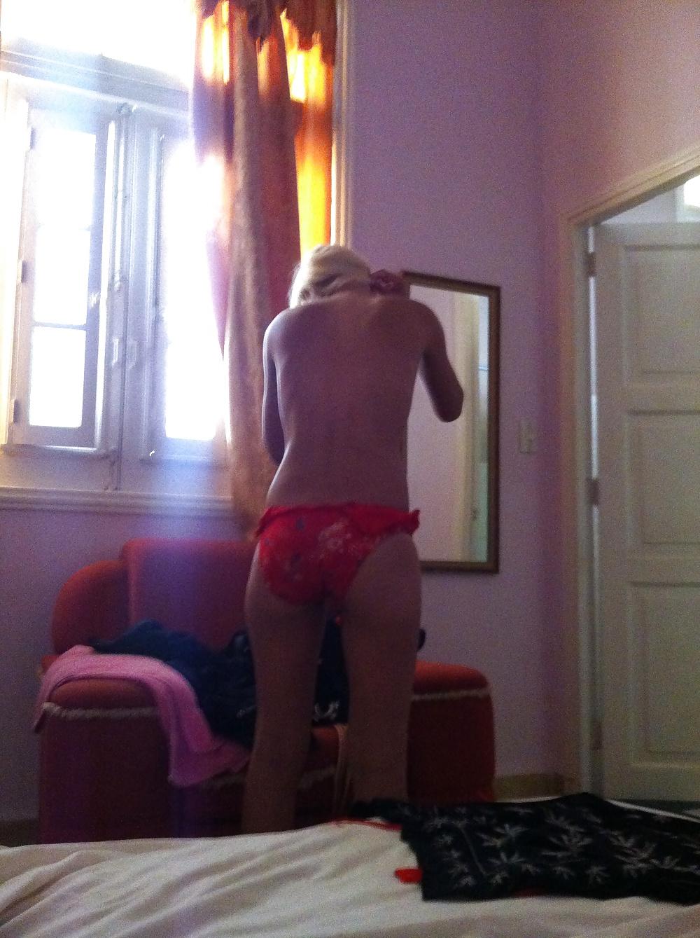 17P Cuban Chick Amazing Body Havana