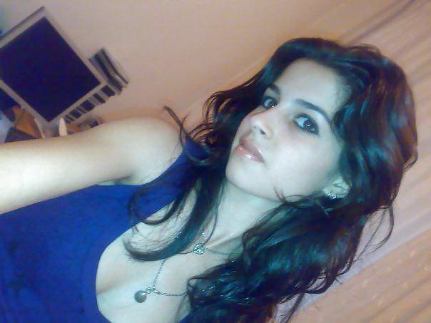 25P Arab sluts want it in the ass so bad!