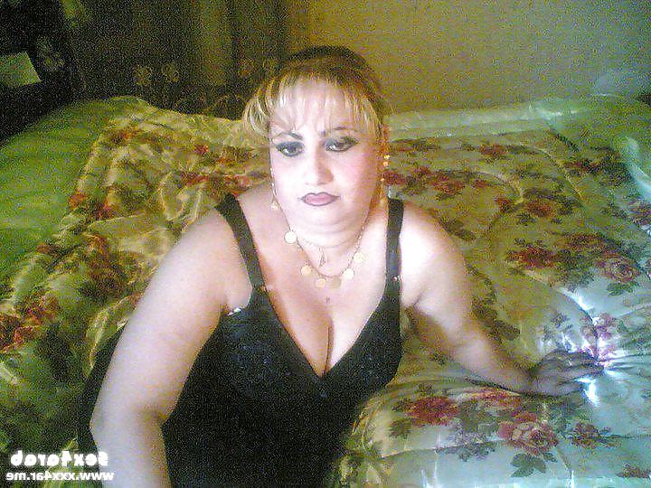 25P Arab sluts want it in the ass so bad!