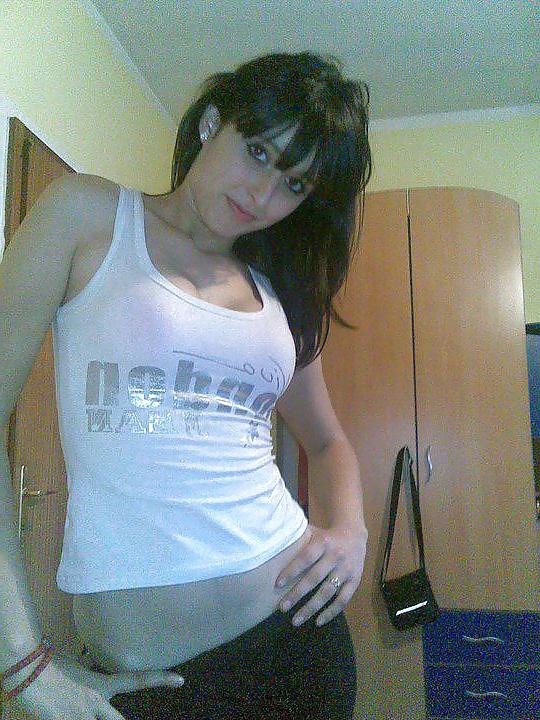25P Arab sluts want it in the ass so bad!