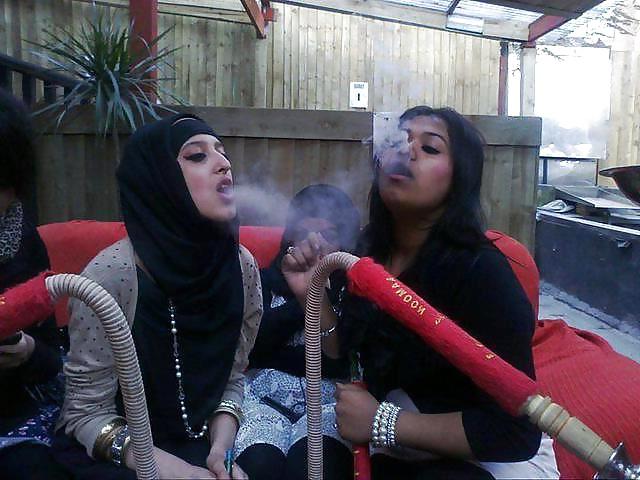 25P Arab sluts want it in the ass so bad!