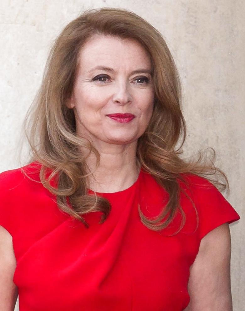 18P Mature Celebrity People: Valerie Trierweiler