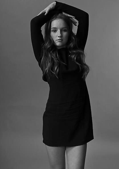 25P Kaitlyn Dever