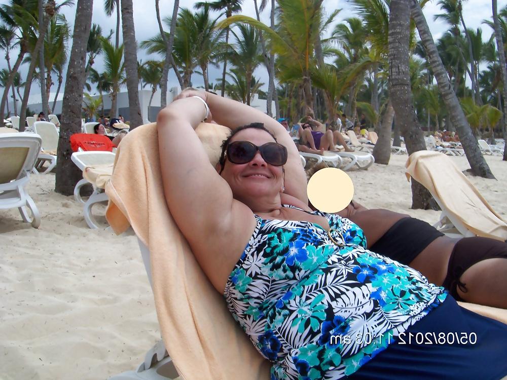 23P Sexy Mature BBW Brunette!