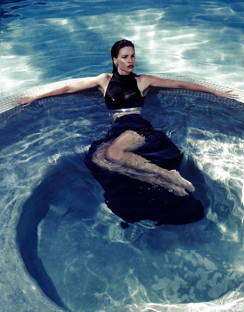 10P Hilary Swank Interview-Magazin