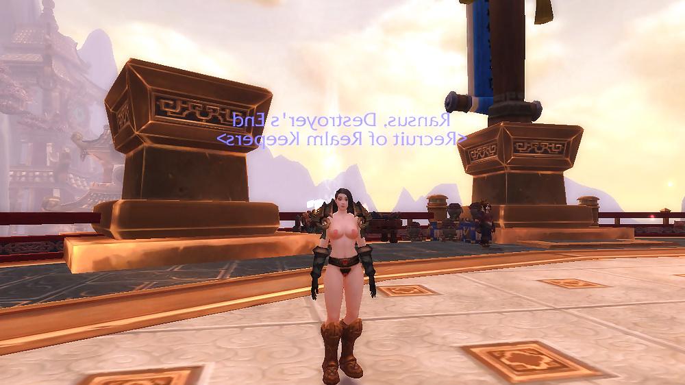 6P My crossdressing Male Paladin!