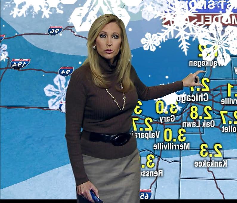 25P Weathergirl Tammie Souza