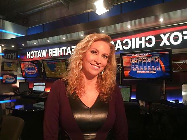 25P Weathergirl Tammie Souza