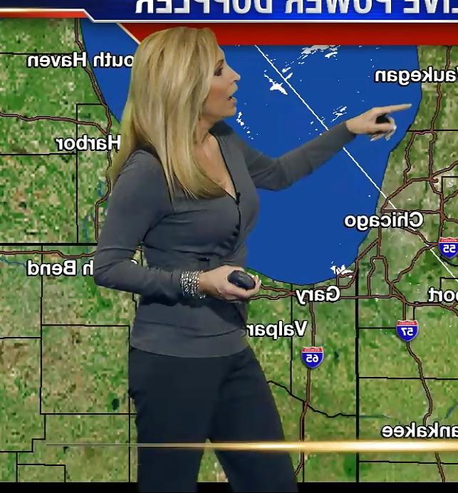 25P Weathergirl Tammie Souza