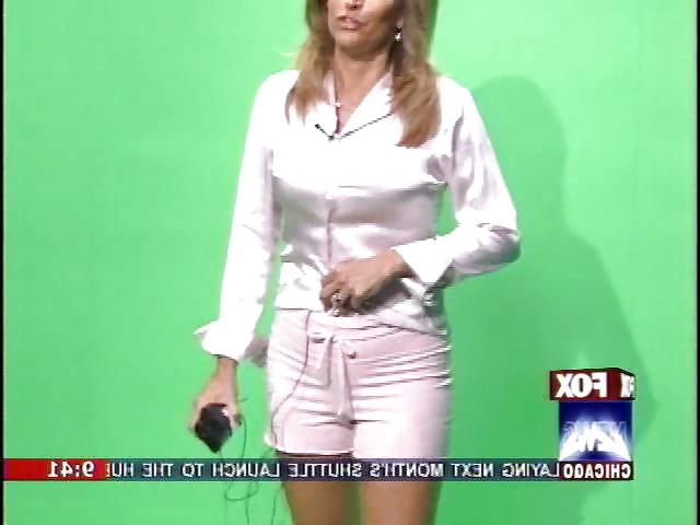 25P Weathergirl Tammie Souza