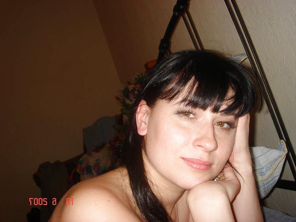 25P Sexy Ukrainian Mom