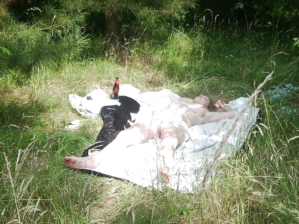 10P Nude sunbathing in the woods