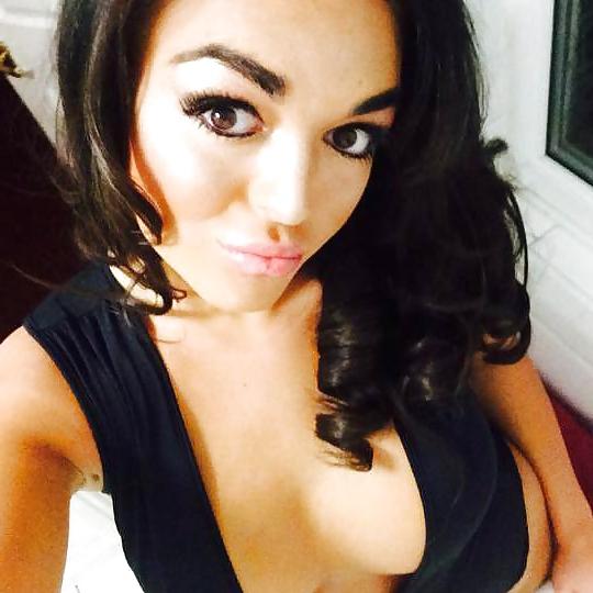 13P Würdest du deine Eier in prolliger Sophie leeren?
