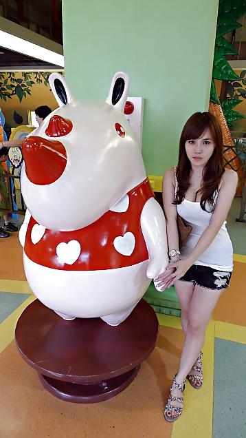 12P Taiwanese Girl Milkbau