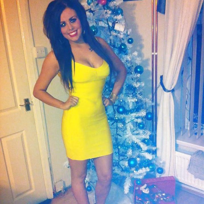 25P Would you empty your balls in chav Kimm?