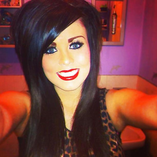 25P Would you empty your balls in chav Kimm?